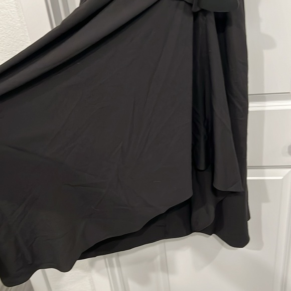 City Chic NWT flirty V neck swing dress. - Picture 3 of 6